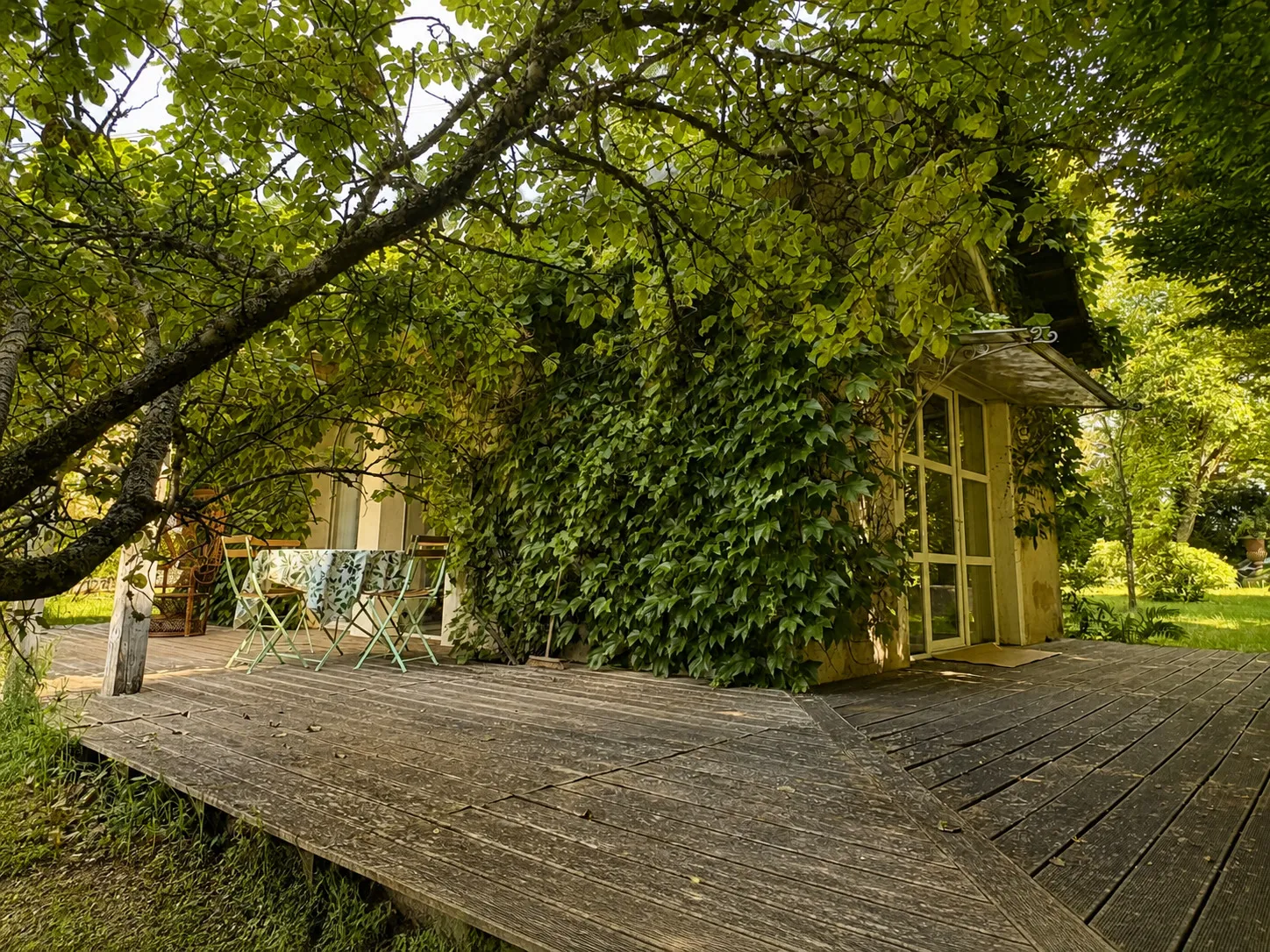 L’Atelier de Fernand, terrasse couverte