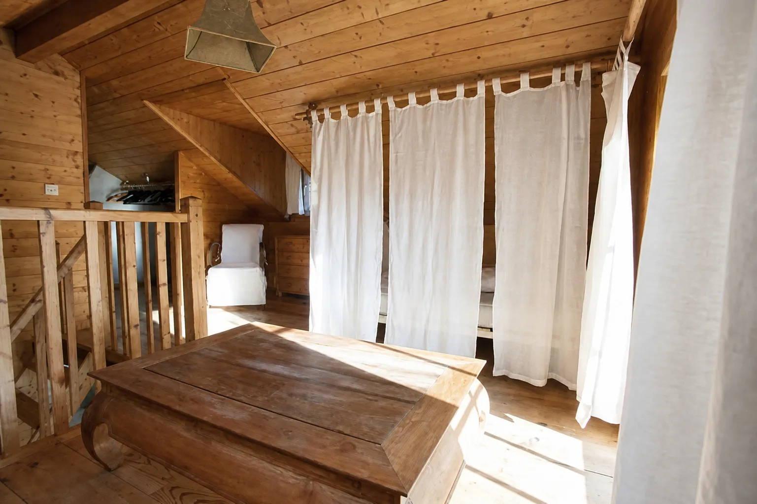 Le Petit Gîte, espace nuit en mezzanine
